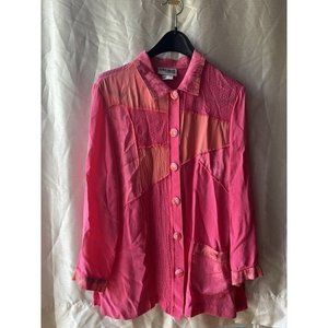 Nancy Bolen City Girl Pink Textured Button Down Blouse Geometric Pattern‎ Design